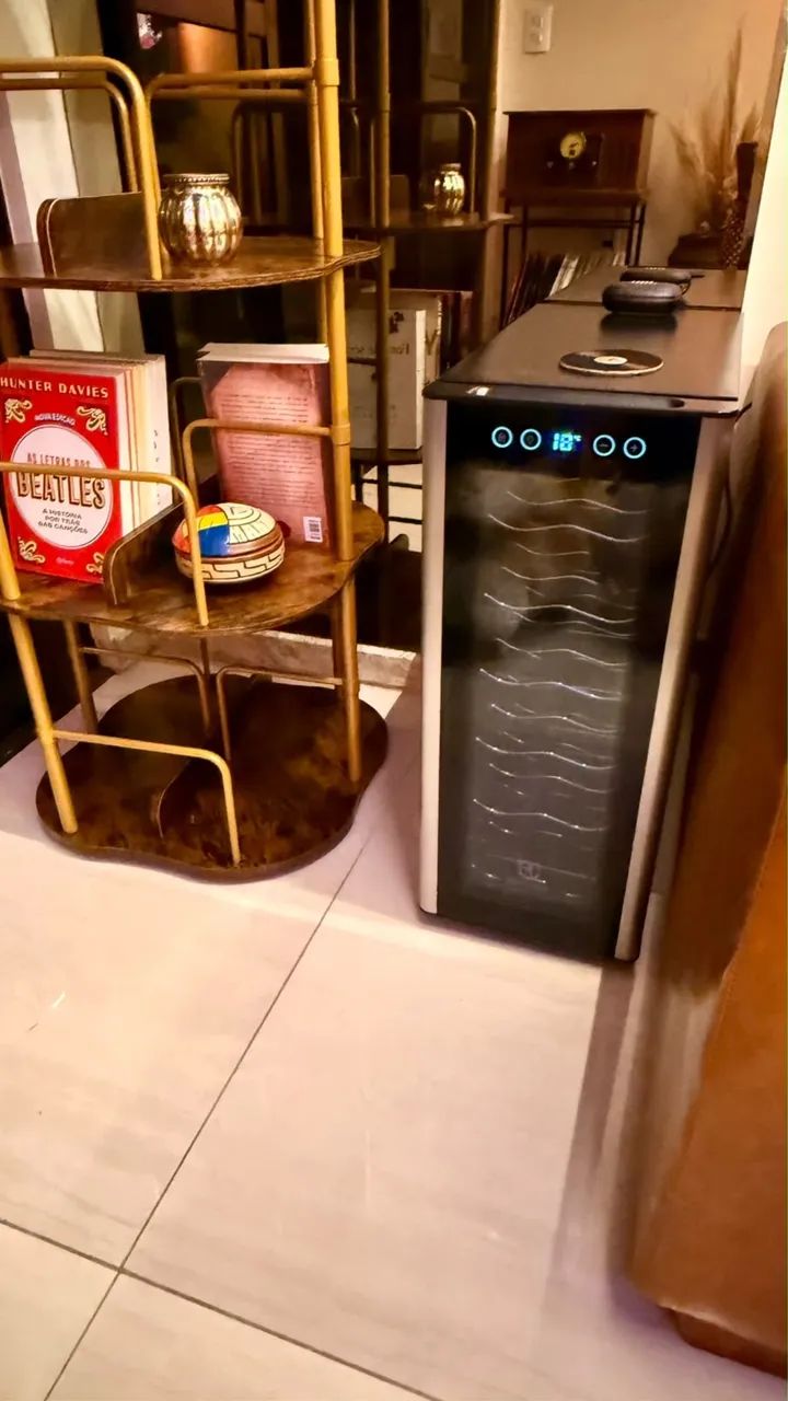 Adega Electrolux 12 Garrafas - R$ 600 - Foto 3