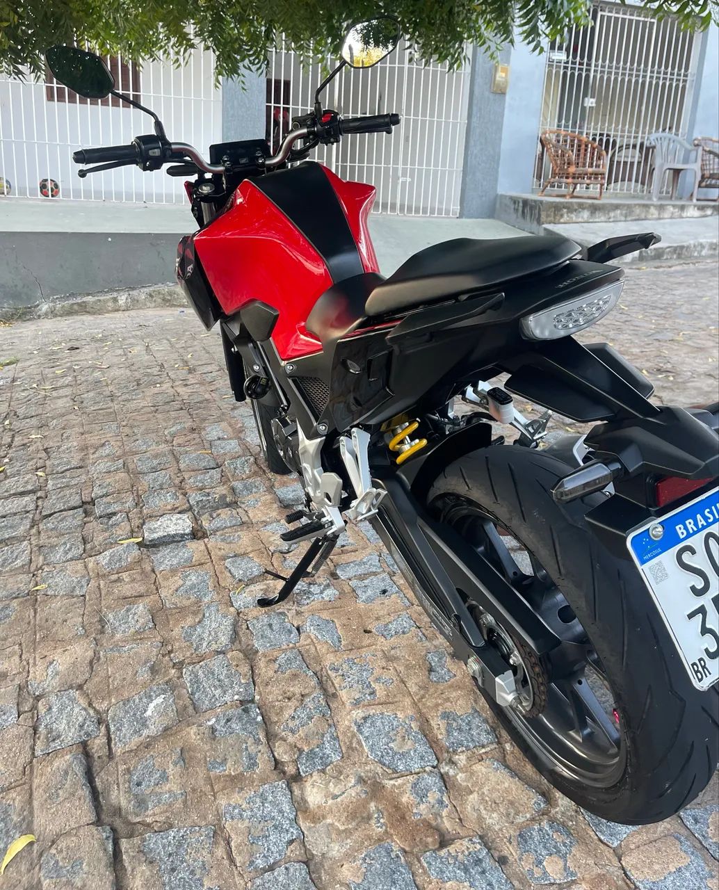 CB300 F  - Foto 5