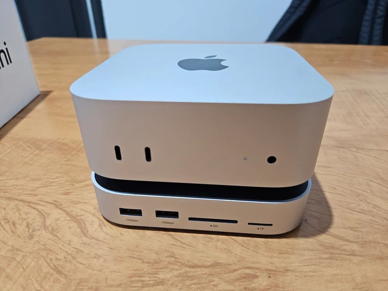 Mac Mini M4 16GB 256GB + Dock Ugreen 11 em 1 - Na caixa