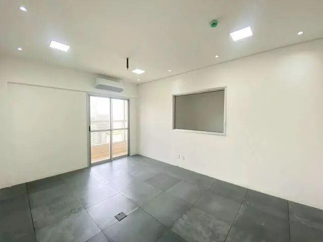 Sala Comercial pronta para uso. Ótima localização e vista! Prédio novo. - Foto 5