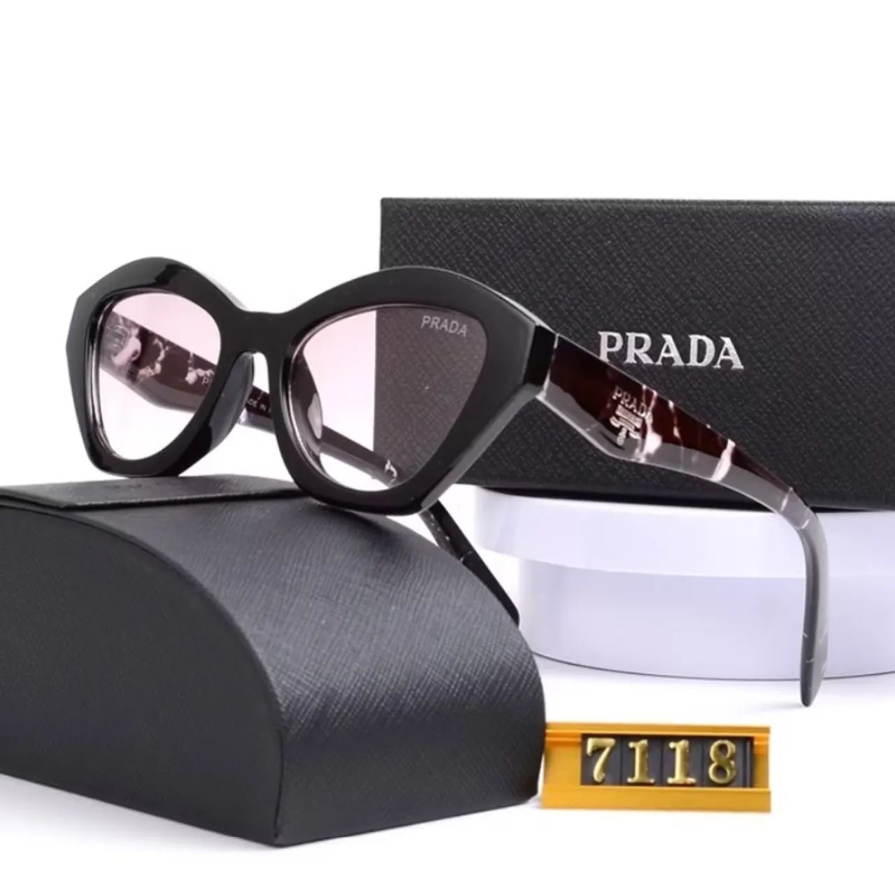 Vendo óculos Prada 