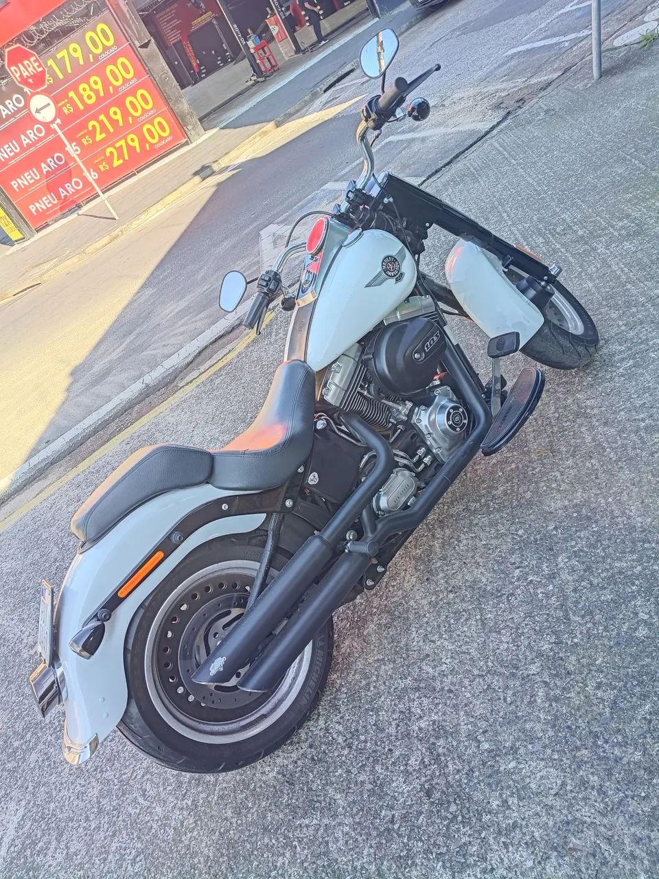 Harley Davidson FAT Boy 2016 Special FLSTFB - Foto 4