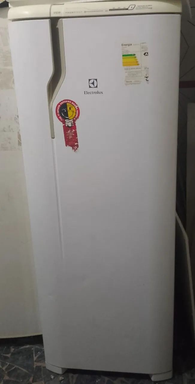 Geladeira Eletrolux 