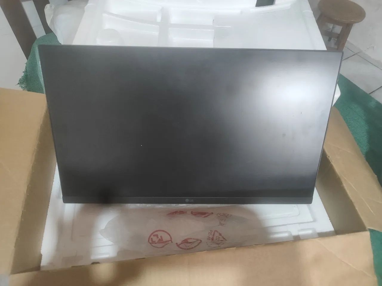 Vendo monitor LG 24 polegadas 