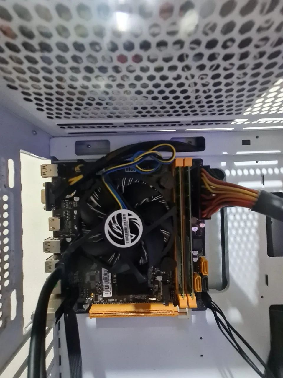 Pc gamer de entrada - Foto 3