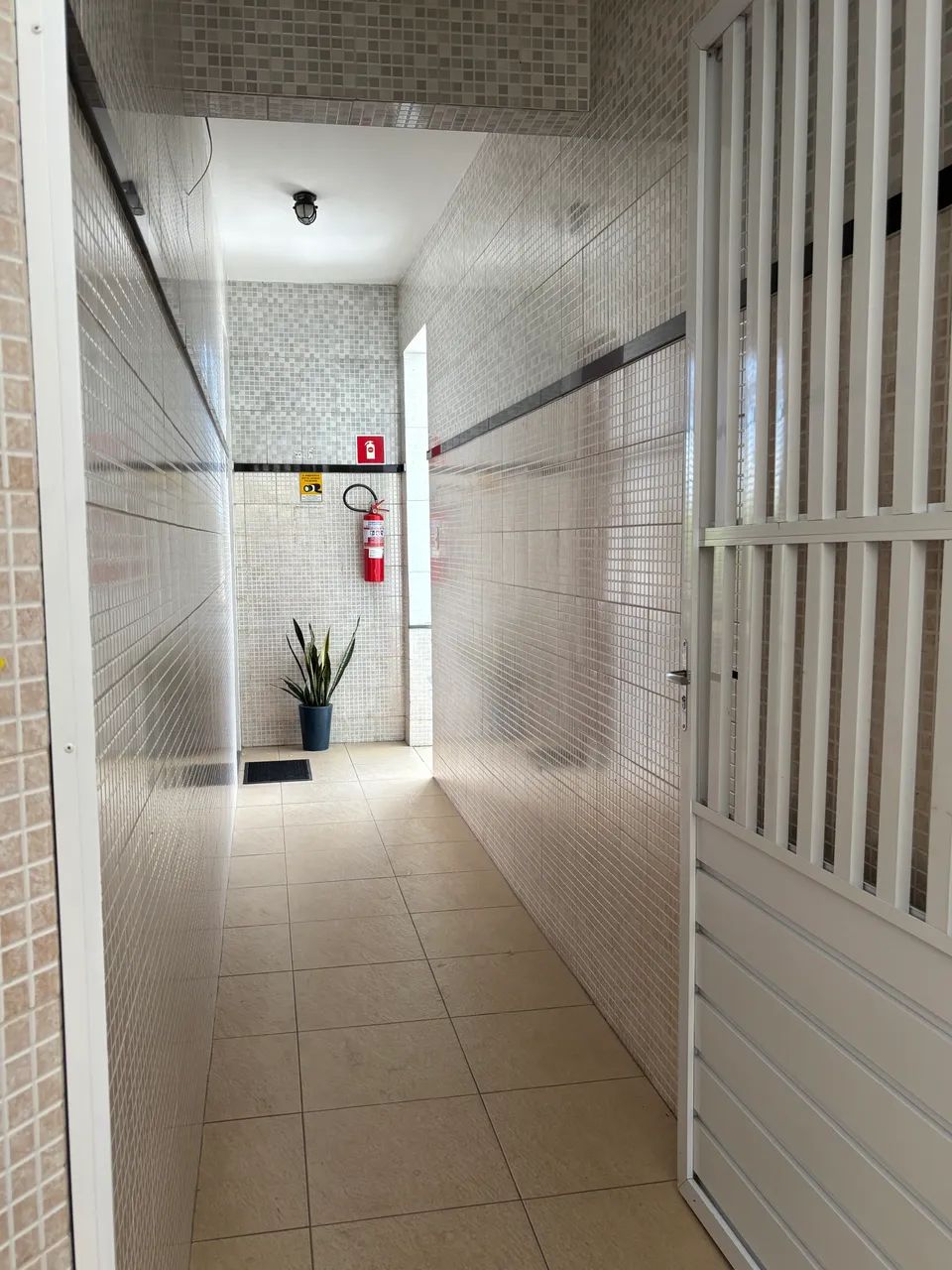 sala para alugar em prédio comercial  - Foto 4