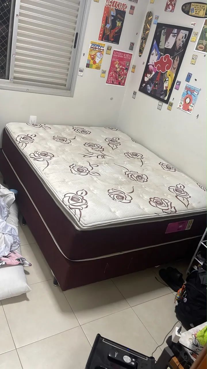 Cama Queen Size 