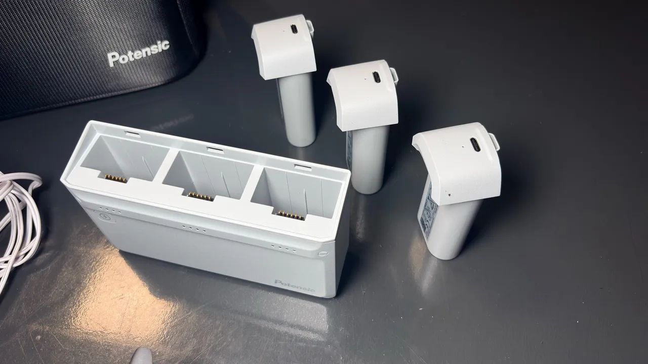 DRONE POTENSIC ATOM SE - KIT COMPLETO COM 3 BATERIAS + CASE - Foto 4