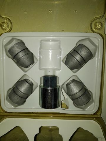Kit Porca Parafuso Antifurto(4 Rodas) Ford Ka Novo - Foto 2