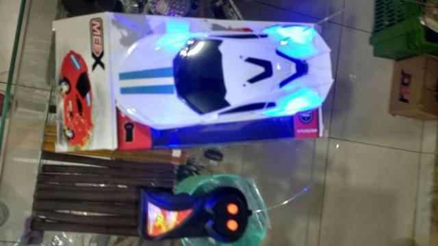 Carrinho de Controle Remoto