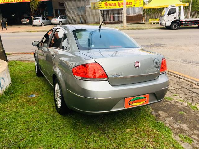 Fiat Linea Hlx 1.9 Manual 2010 - Foto 4