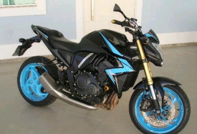 Honda CBR1000 - Foto 2