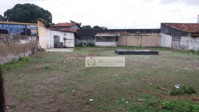 Terreno para alugar, 787 m² por R$ 3.000,00/mês - Centro - Araruama/RJ