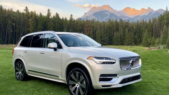 VOLVO XC 90 D-5 MOMENTUM 2.0 235CV DIESEL 5P 2019 - 672307165 | OLX