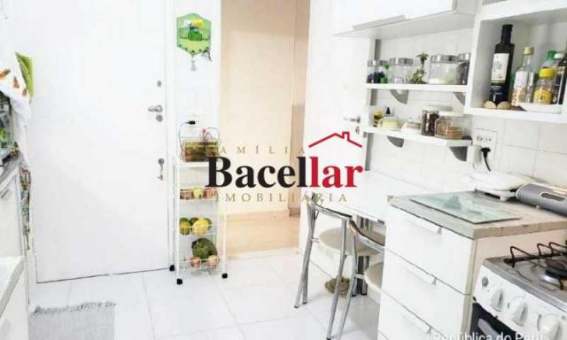 Apartamento à venda com 2 dormitórios em Copacabana, Rio de janeiro cod:TIAP23202 - Foto 11