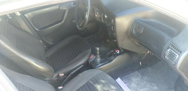 Carro muito bom n bate nada carro está em dia - Foto 6