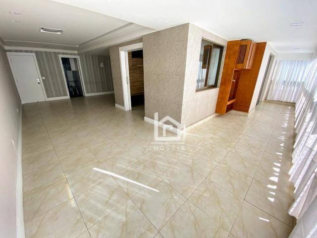 Oportunidade na Praia da Costa: 4 quartos 2 suítes 3 vagas