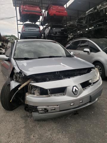 Sucata Megane 2.0 16vl completa para peças