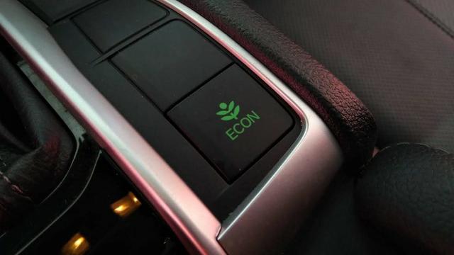 Civic Touring 24mil Km 2017/17 Top Temos Corolla Fusion Polo Golf City Virtus Cronos - Foto 10