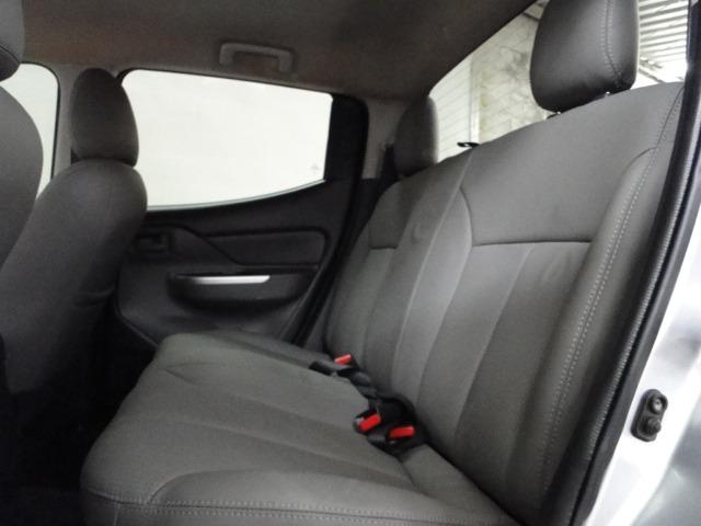 L200 Triton GLS 2.4 Diesel - 4x4 - Foto 10