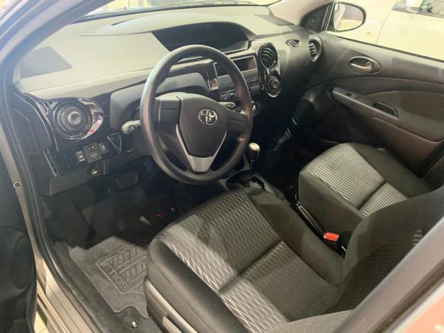 Toyota Etios 1.3 X Automatico 20/20 - Foto 6