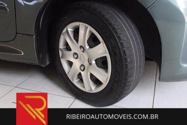 Peugeot 207 Sedan XR Sport 1.4 8V (flex) ALCOOL - Foto 5