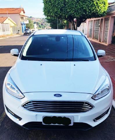 Ford Focus hatch 15/16. Titanium 2.0 powershift