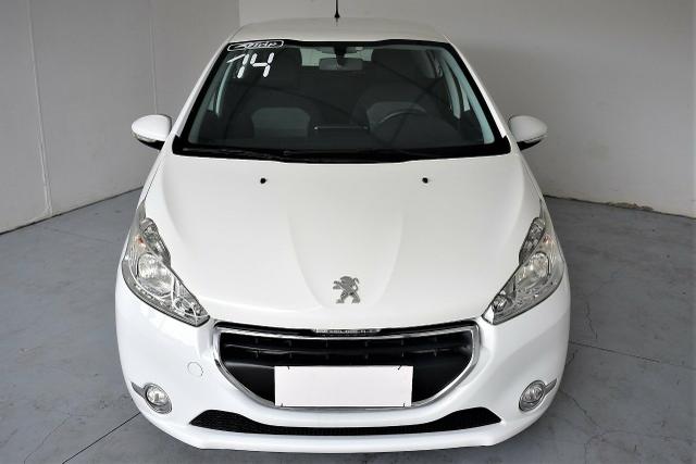 Peugeot 208 Griffe automático impecável