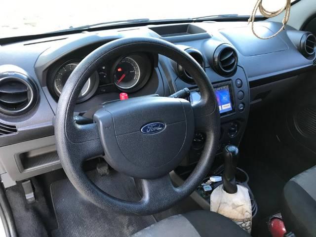 Ford Fiesta - Foto 6