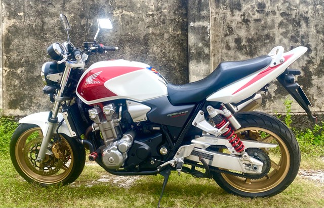 HONDA CB1300 SUPER FOUR