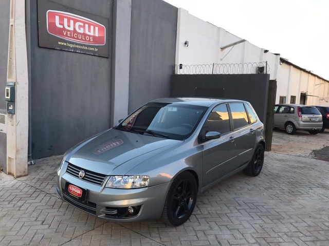 FIAT STILO 1.8 8V FLEX  4P