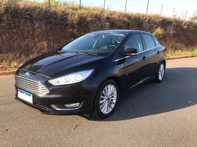 FORD FOCUS TITANIUM 2016 NOVÍSSIMO