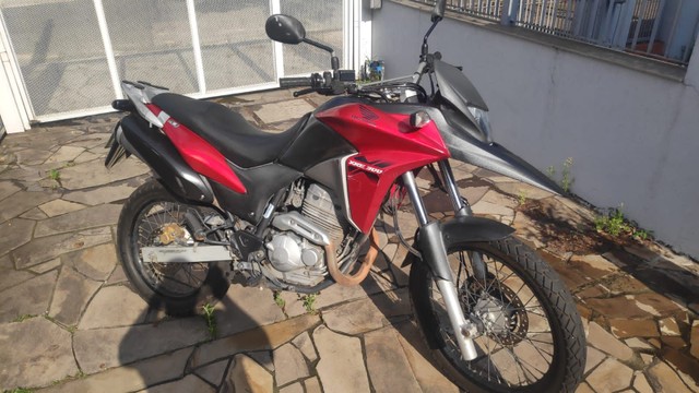 MOTO XRE 300