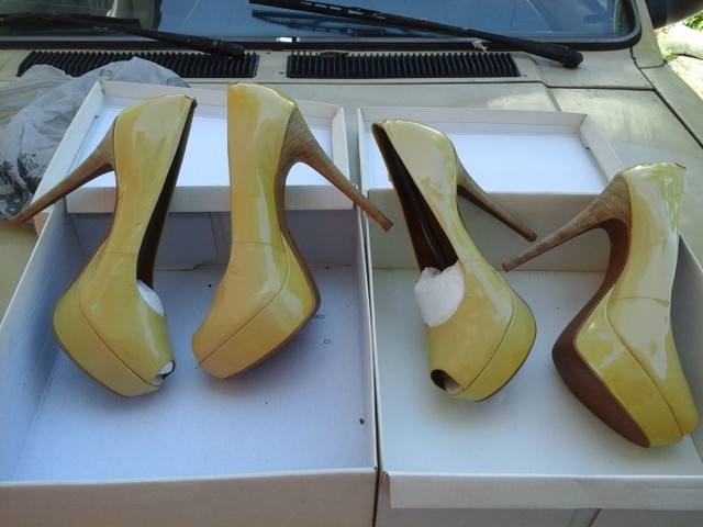 Sapatos de salto (2)