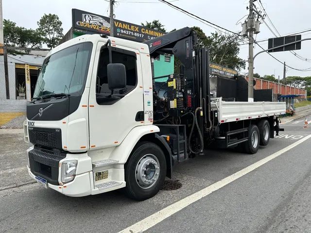 Caminhão Volvo FMX 500 8x4 2p (diesel) (e5) - 2022 - São Paulo