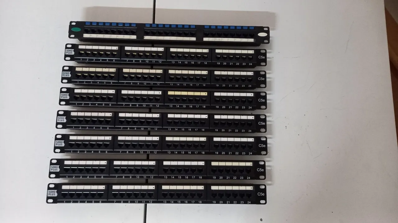 Patch panel sohoplus 24 portas