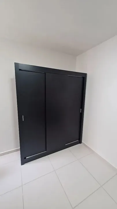 Apto com 3 sendo 1 suíte 56m² - Ponta Negra