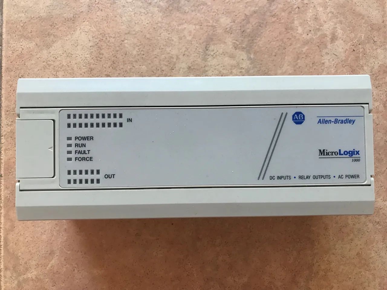 PLC MicroLogix 1000 - 1761-L32BWA - Foto 3