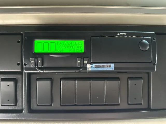 Volvo Fh 460 Ano 2022 Globetrotter 6x2 Teto Alto - Foto 12