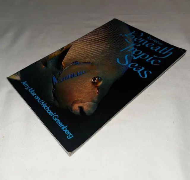 Livro: Beneath Tropic Seas - Jerry Idaz E Michael Greenberg - Foto 3