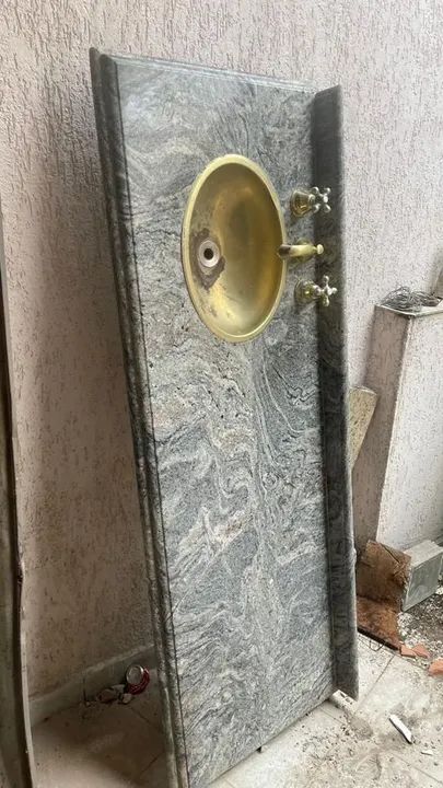 Pia com cuba e torneira  - Foto 2