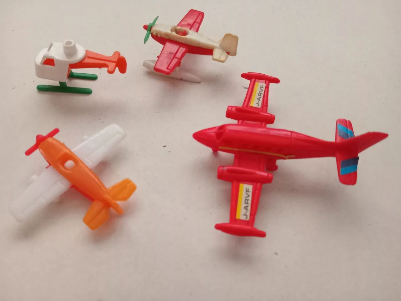 Lote de aviões de brinquedos antigo, anos 80 - Foto 3