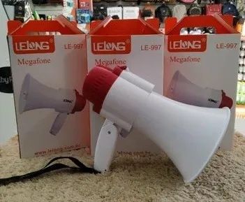 Megafone Portátil Recarregável Com Sirene Musical E Gravador - Foto 2