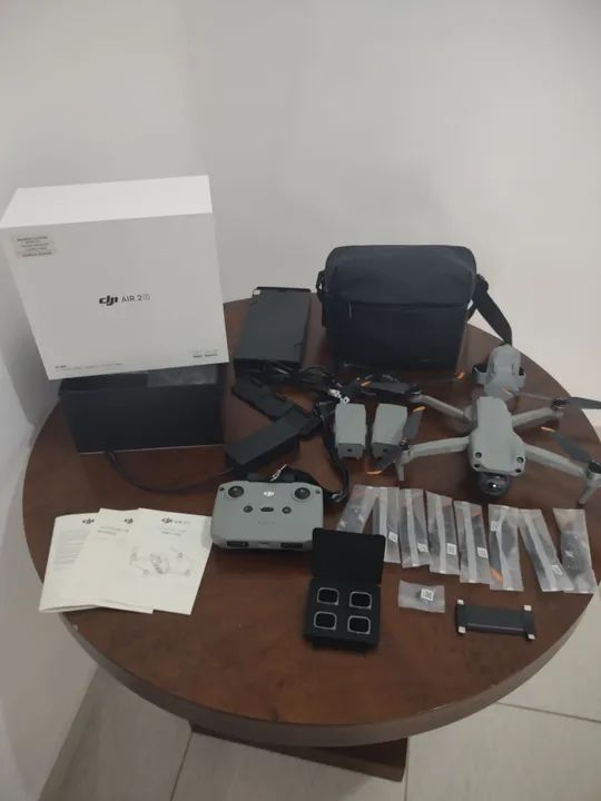 DRONE DJI AIR 2S Fly More Combo + SD Card Extreme Pro + 2 Acessórios