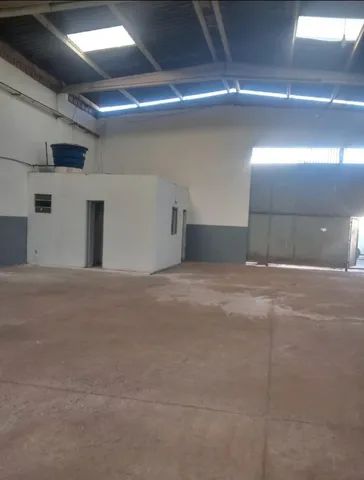 Vendo galpão atras do mateus da guajajaras , com area de 360 m²