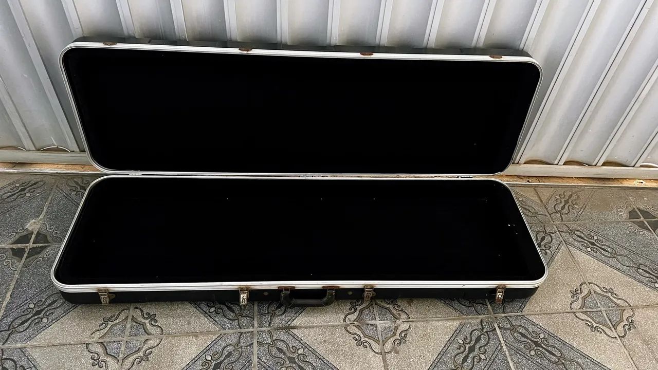 Case GATOR Teclado 88 teclas com rodinhas - Foto 4