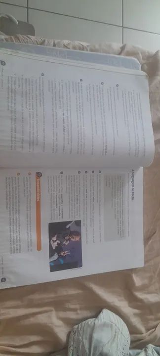 Livro  Linguagens - 7º Ano - Português - Foto 2