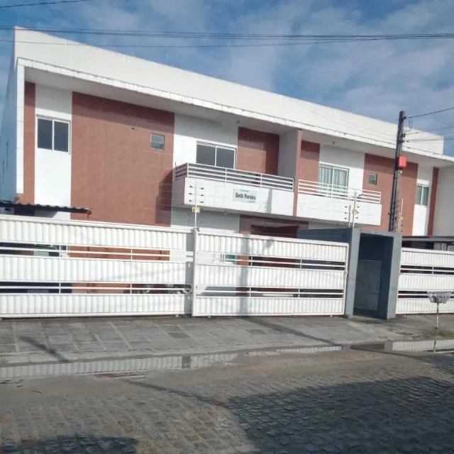 Apartamento com varanda no 7° Batalhão de PM