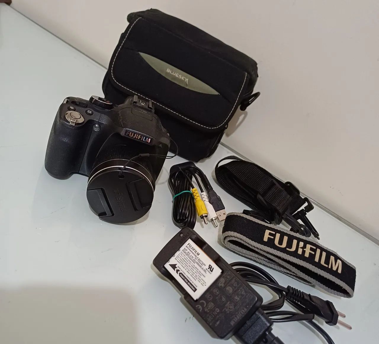 Maquina fotográfica FUJIFILM SL300 