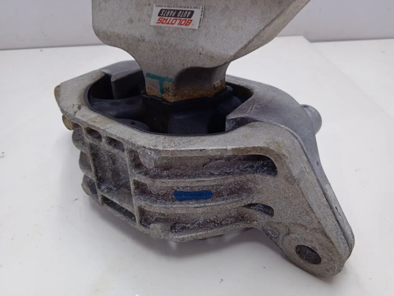 Suporte Coxim Motor Esquerdo Tracker Onix 20 A 24 Original - Foto 8